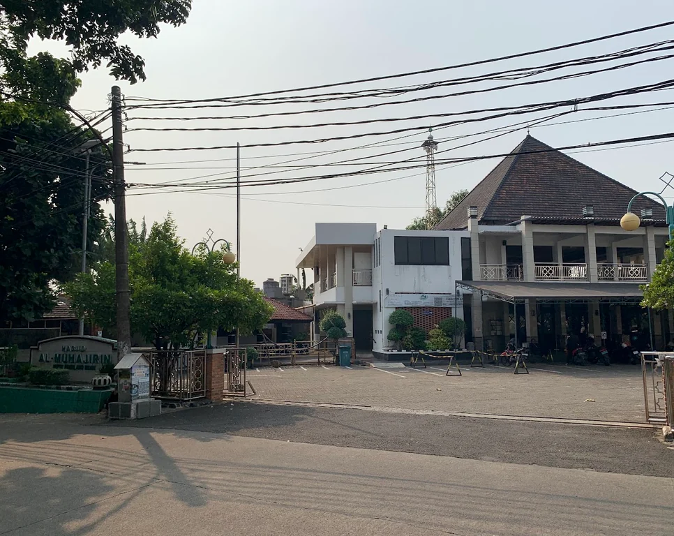 Tampak luar Masjid Al-Muhajirin BPI